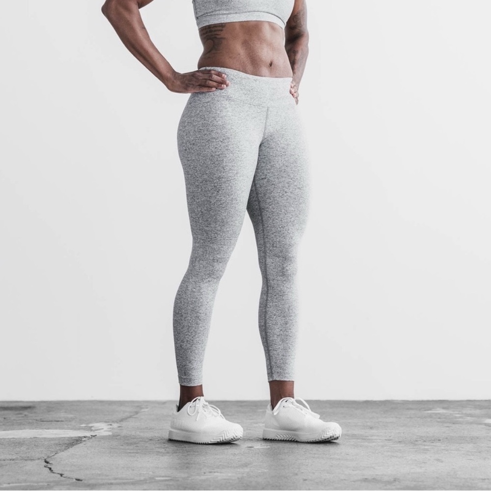 Nobull Mid Rise Plush Heather Grey Tight 25”